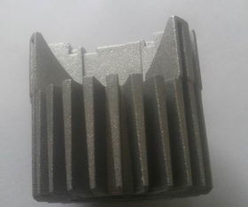 鐵(tiě)氟龍噴(pēn)塗